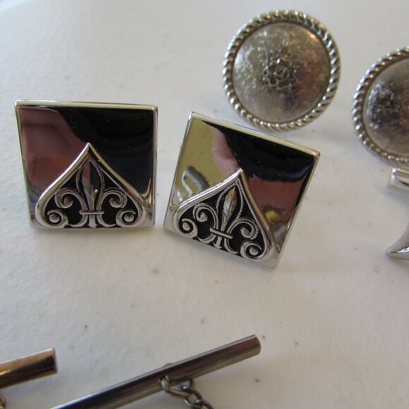 Cufflinks/Tie Tacks/Tie Clips Lot - Picture 9 of 16